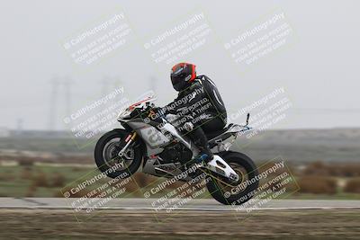 media/Nov-29-2025-TrackDaz (Sat) [[10ae2d9bce]]/A Group/Session 4 (Wheelie Bump)/